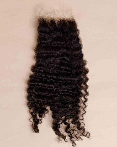 Curly Closure